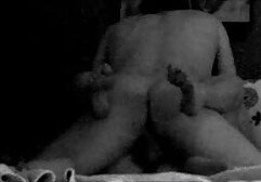 Chica caliente amateur real casero toma 2 pollas grandes