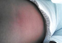 Caliente ébano digitación su sexo amateur con mi prima coño hasta chorros