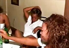 Hidden xnxx amateur mexicano Cam debajo de su falda en un vestuario